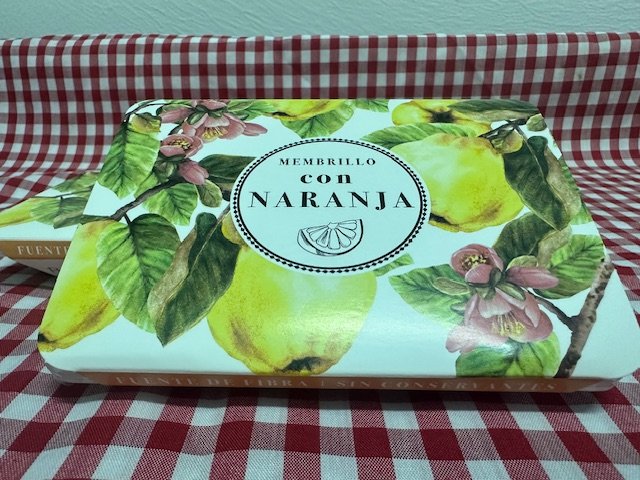 Membrillo con naranja